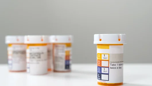 orange-pill-bottle-concept-for-healthcare-and-medi-2026-01-07-06-37-59-utc